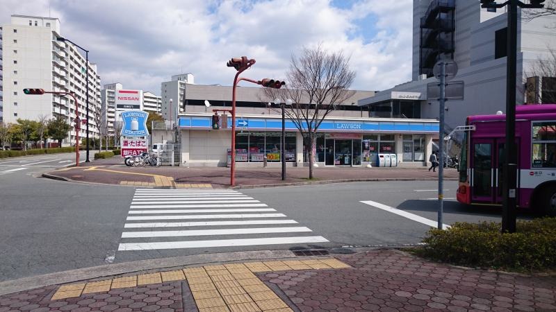 ローソン三田フラワータウン駅前店