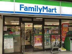 ファミリーマート　神田淡路町二丁目店