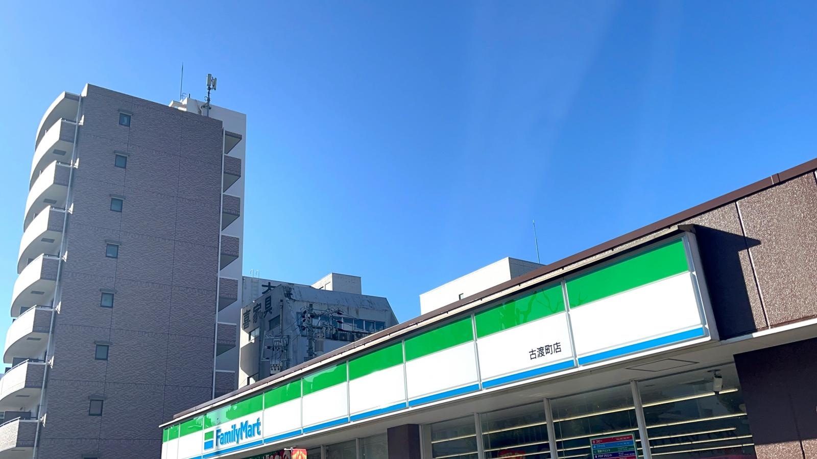 ファミリーマートの写真