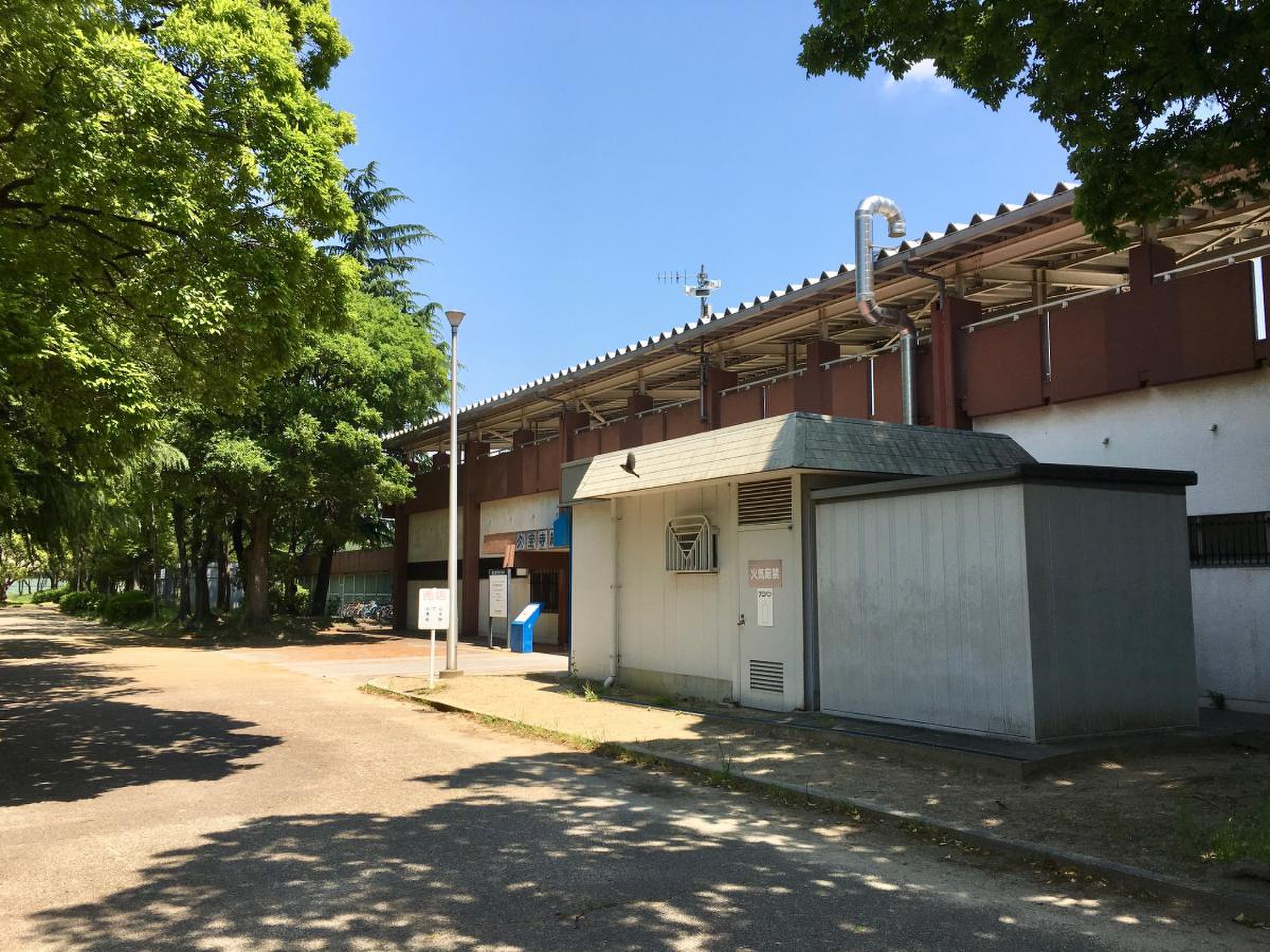 久宝寺 緑地 陸上 競技 場