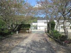 新野東小学校