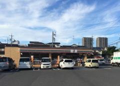 セブンイレブン　東海市名和町店