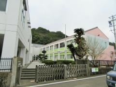 下里小学校