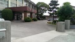 鶴居小学校