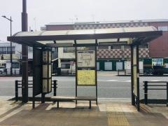 「新川町」バス停留所