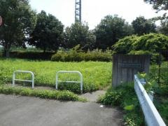 泉沢団地緑地