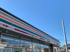 セブンイレブン　横須賀長井3丁目店
