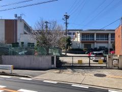 滝川小学校