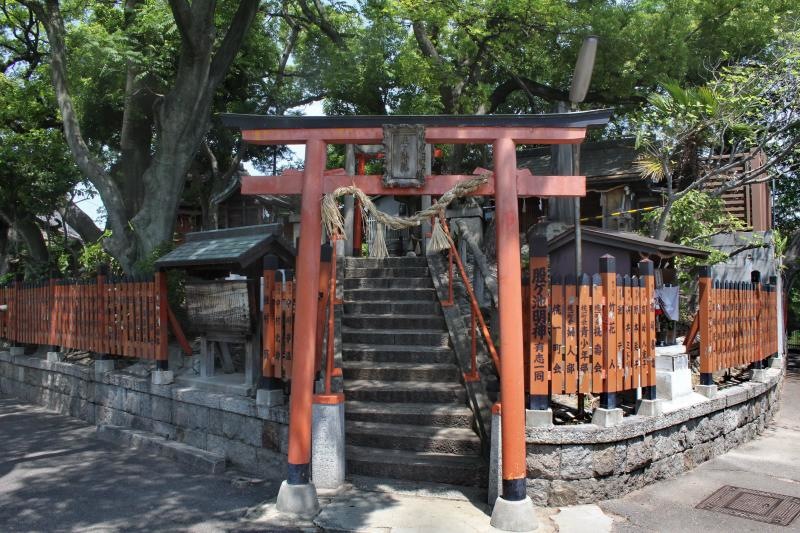 股ケ池明神