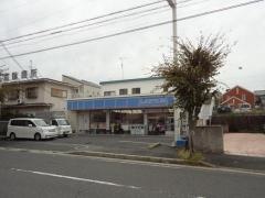 ローソン　奈良右京4丁目店