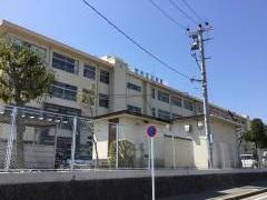 片江小学校