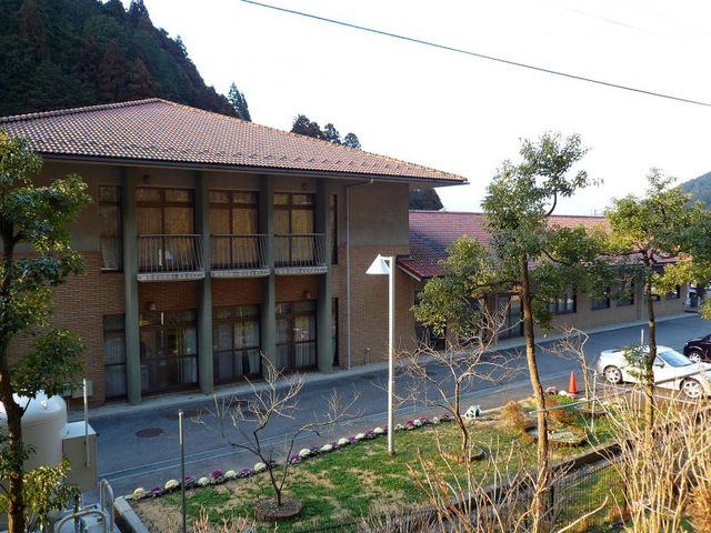 優・悠・邑ショートステイ 建物全景