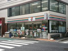 セブンイレブン　新宿筑土八幡町店