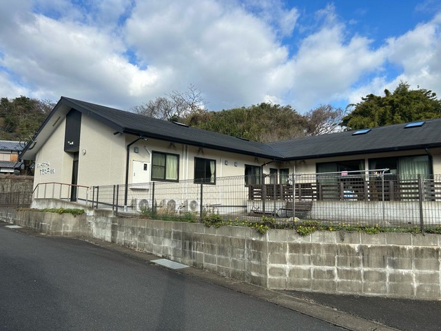 株式会社　三栄　グループホームすぎの子成和 施設外観