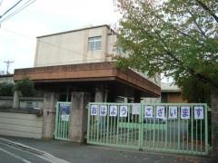朱雀第六小学校