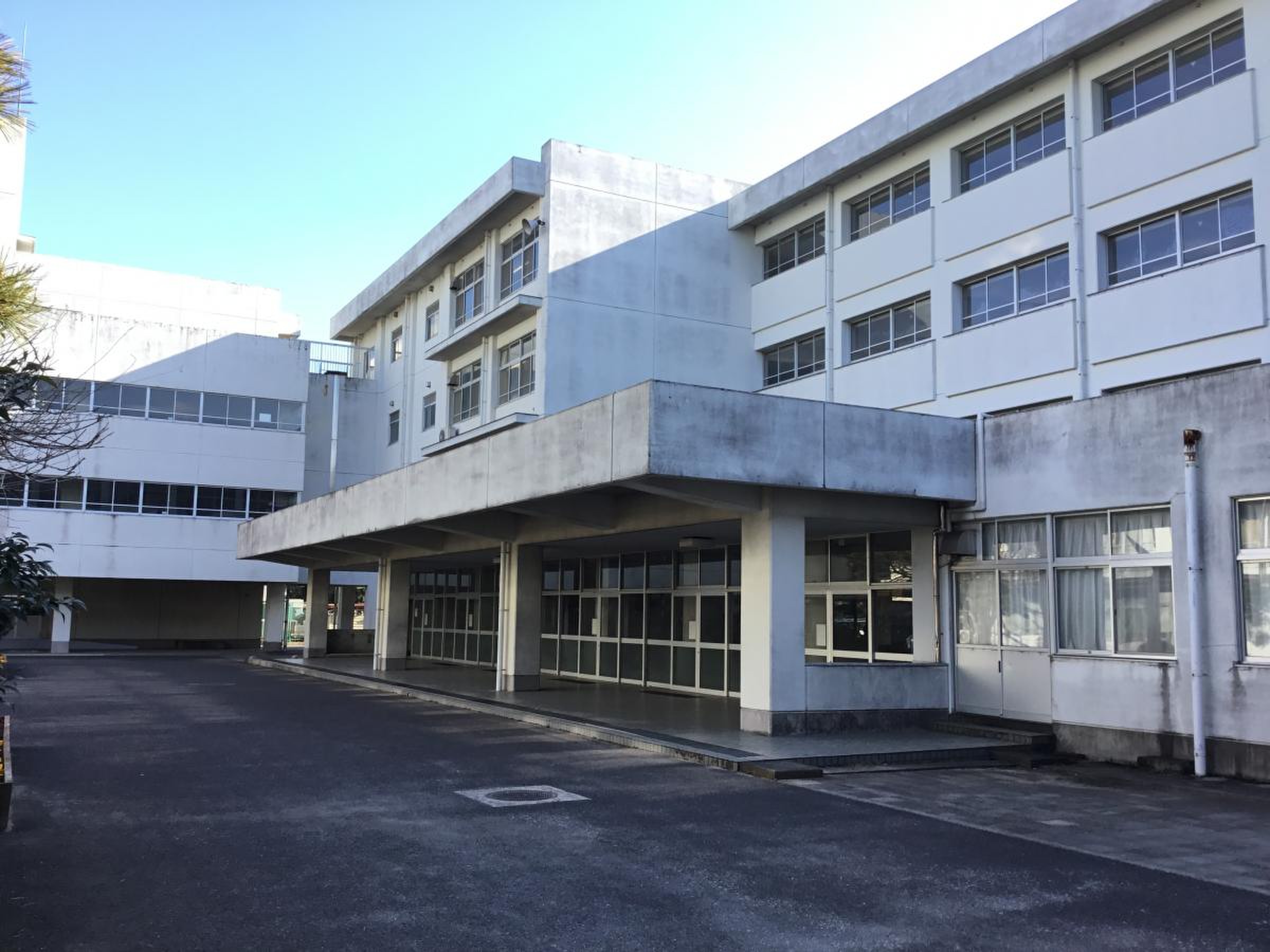 千葉 県立 市川 昴 高等 学校