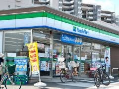 ファミリーマート　東久留米小金井街道店