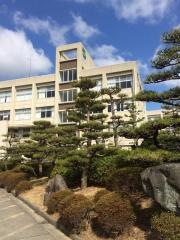 徳島県立徳島商業高等学校