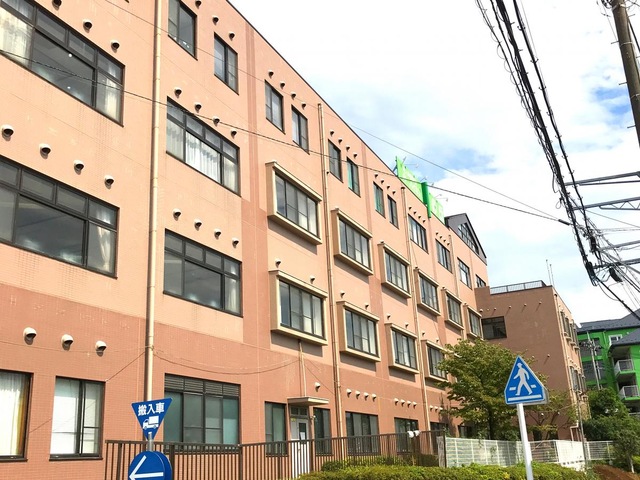 ハイネス憩の丘