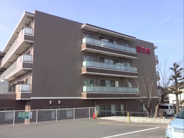 サービス付高齢者向け住宅富士桜 施設外観