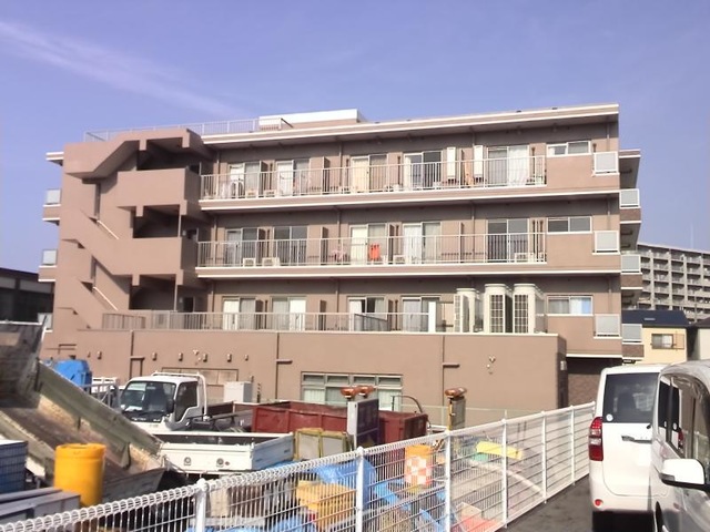 サービス付高齢者向け住宅富士桜 施設外観