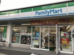 ファミリーマート　筑紫通比恵町店