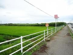 「小屋塚」バス停留所