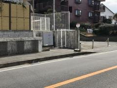 「芝崎」バス停留所