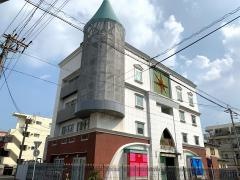 赤塚学園美容・デザイン専門学校　美容科