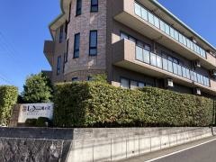 ラ・プラス　鶴が沢