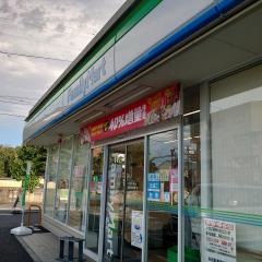 ファミリーマート　新座市役所通り店