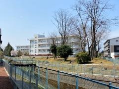 富山市立新庄中学校