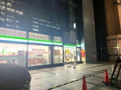 ファミリーマート　丸の内駅北店