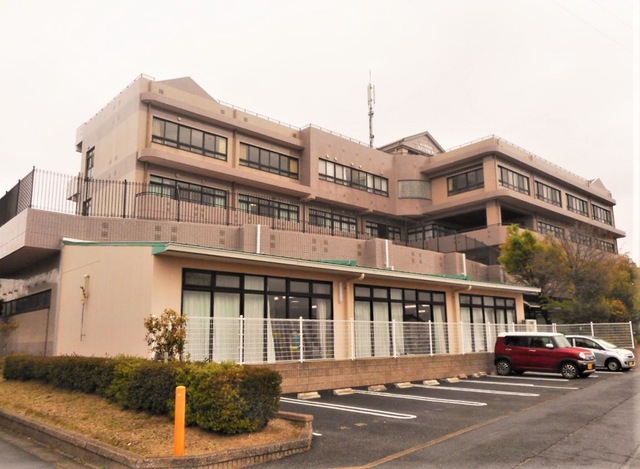 老人保健施設こもれびの里・高浜 建物全景