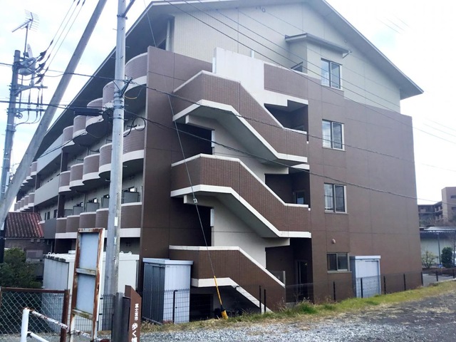 ふるーら泉 施設外観