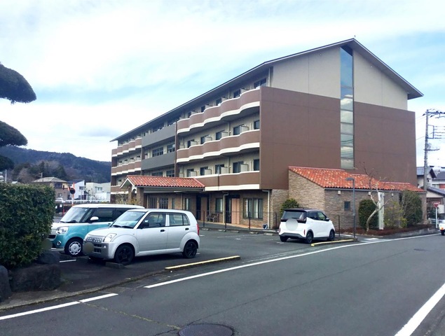 ふるーら泉 施設外観