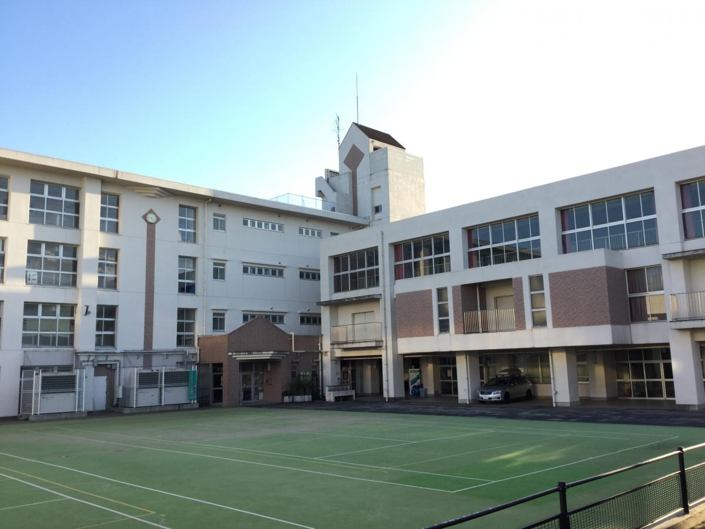 横浜 市立 岩井 原 中学校