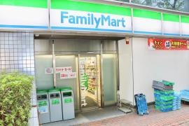 ファミリーマート　麹町駅前店