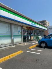 ファミリーマート　田無芝久保店