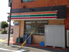 セブンイレブン　平塚西口店