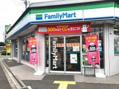 ファミリーマート　鶴見今津北店