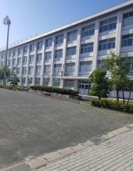 豊田市立猿投台中学校