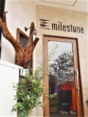 ｍｉｌｅｓｔｏｎｅ