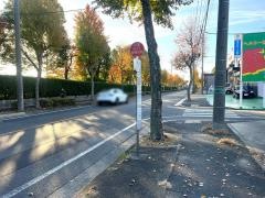 「忠次」バス停留所