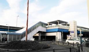コスモスクエア駅