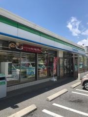 ファミリーマート　沖縄泡瀬店