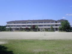 久米小学校