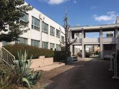 大生小学校