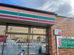 セブンイレブン　津島勤労福祉会館前店