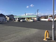 ファミリーマート　山形瀬波店